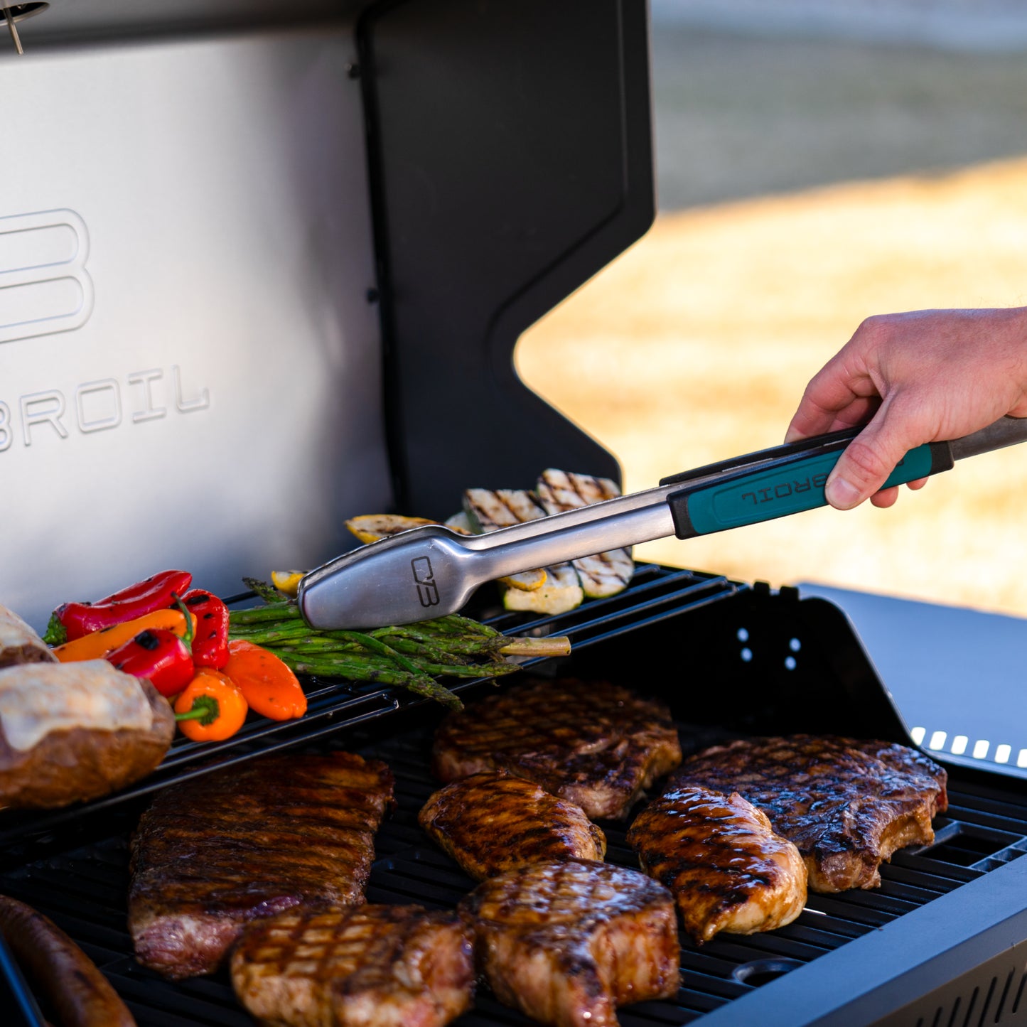 FlavorMax™ 5 Burner Gas Grill Cabinet with Side Burner