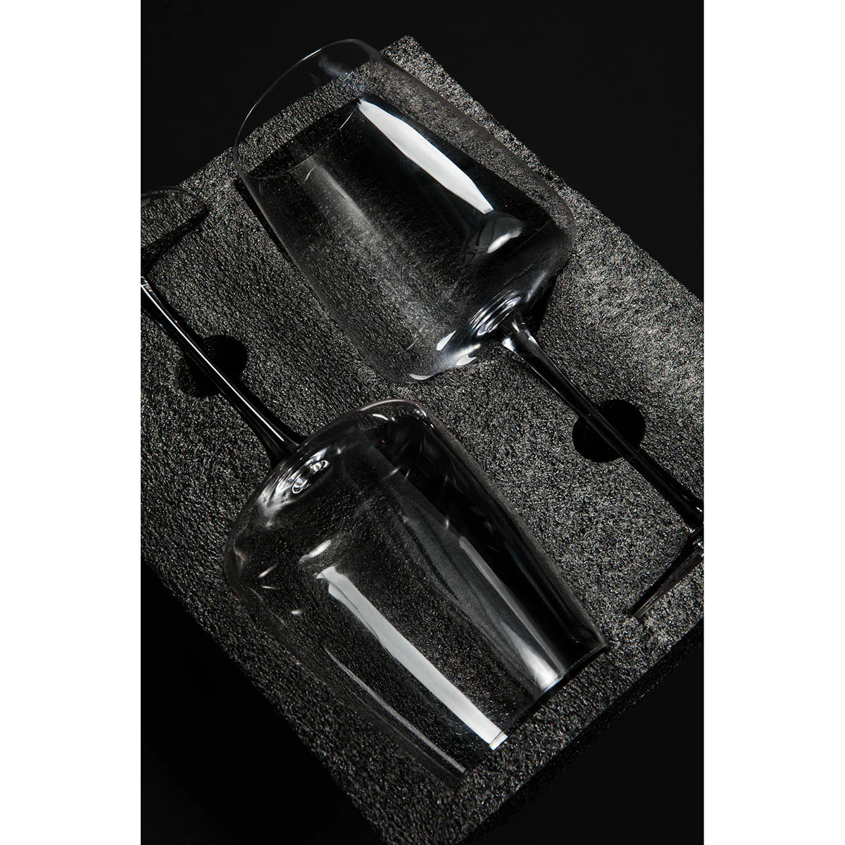 Big Wine Glasses Goliath