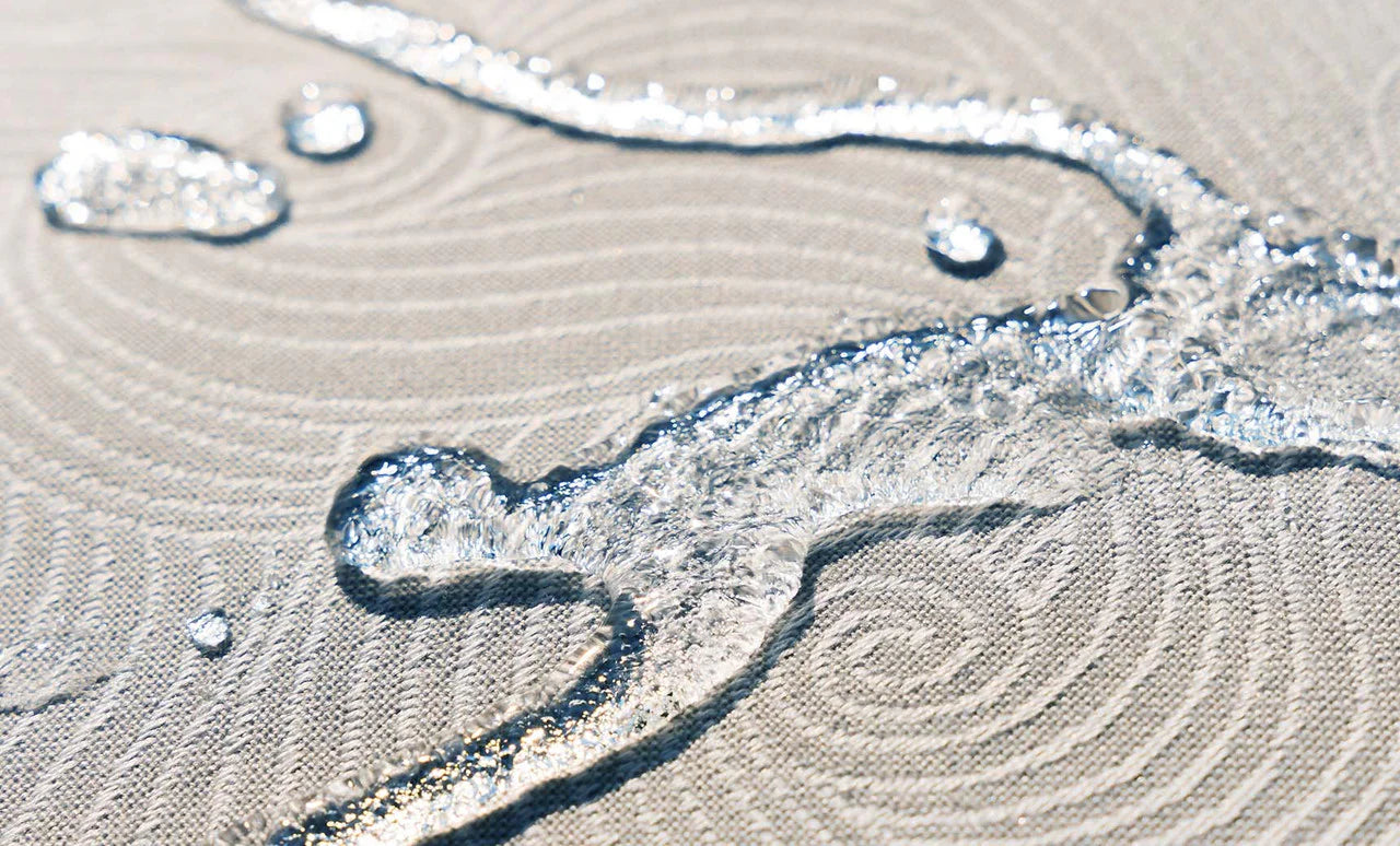 Laze Pillow Bold Jungle