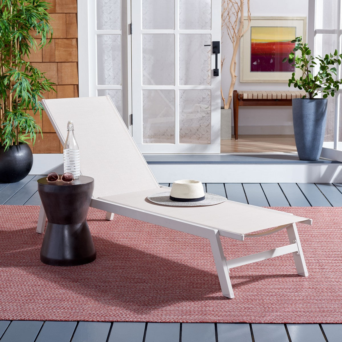 Fionne Modern Outdoor Sunlounger