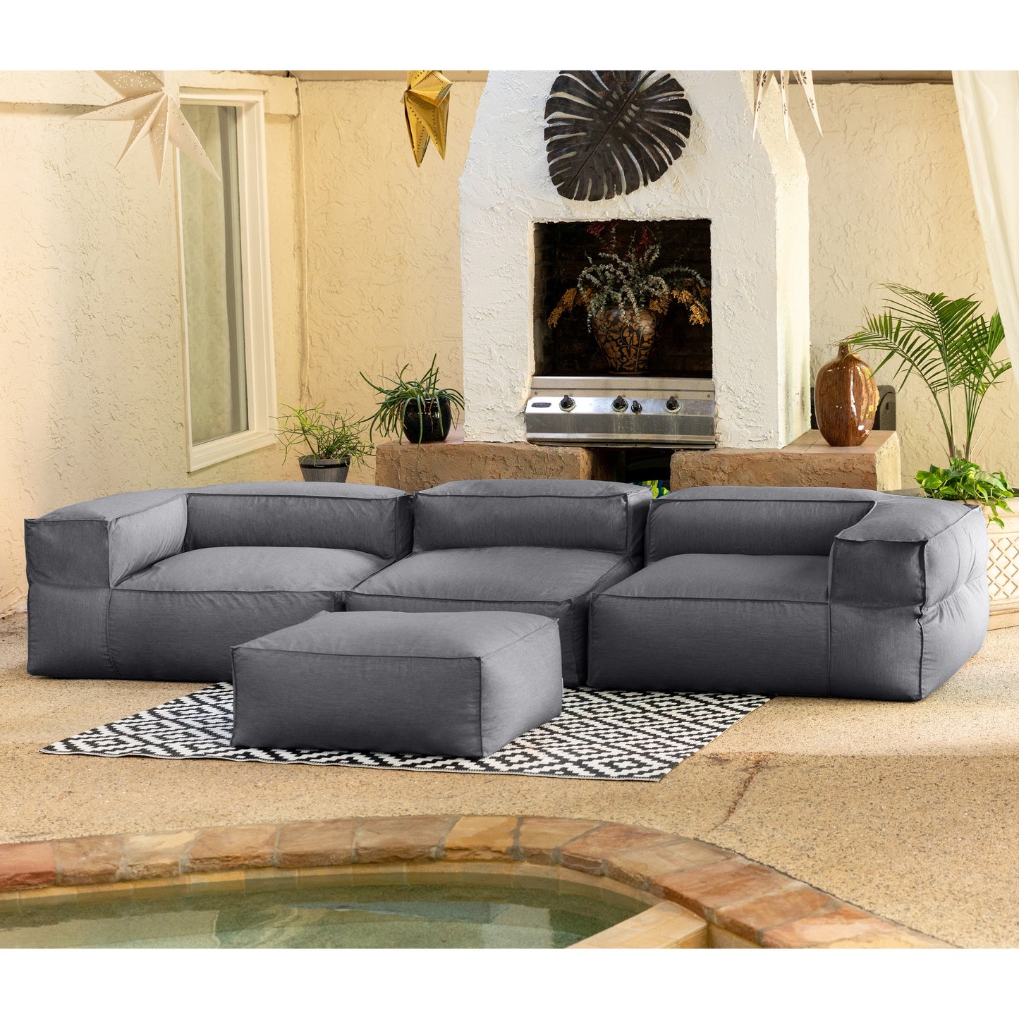 Baya Luxurious 4 piece outdoor Sofa with Ottoman